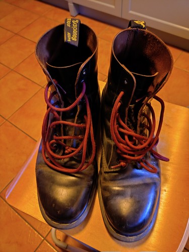 Martens 1460 made - , in